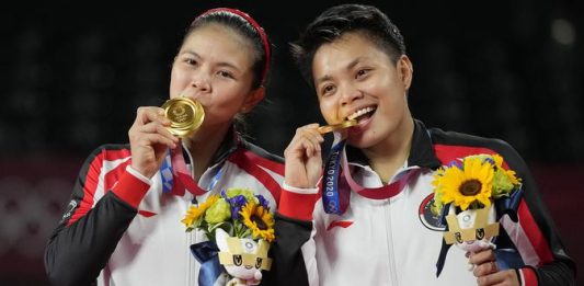 Greysia Polii dan Apriyani Rahayu Dapatkan Medali Emas (net)