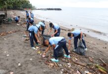 Lanud Sam Ratulangi Manado Dukung Gerakan Indonesia ASRI, Bersihkan Pesisir Pantai Boulevard II