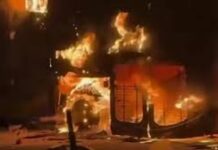 Bus Jamaah Umrah Indonesia Terbakar di Madinah, 24 Penumpang Selamat Bus Jamaah Umrah Indonesia Terbakar di Madinah, 24 Penumpang Selamat