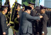 Presiden Prabowo Anugerahkan Tanda Kehormatan bagi Personel dan Satuan Kerja Berprestasi Polri